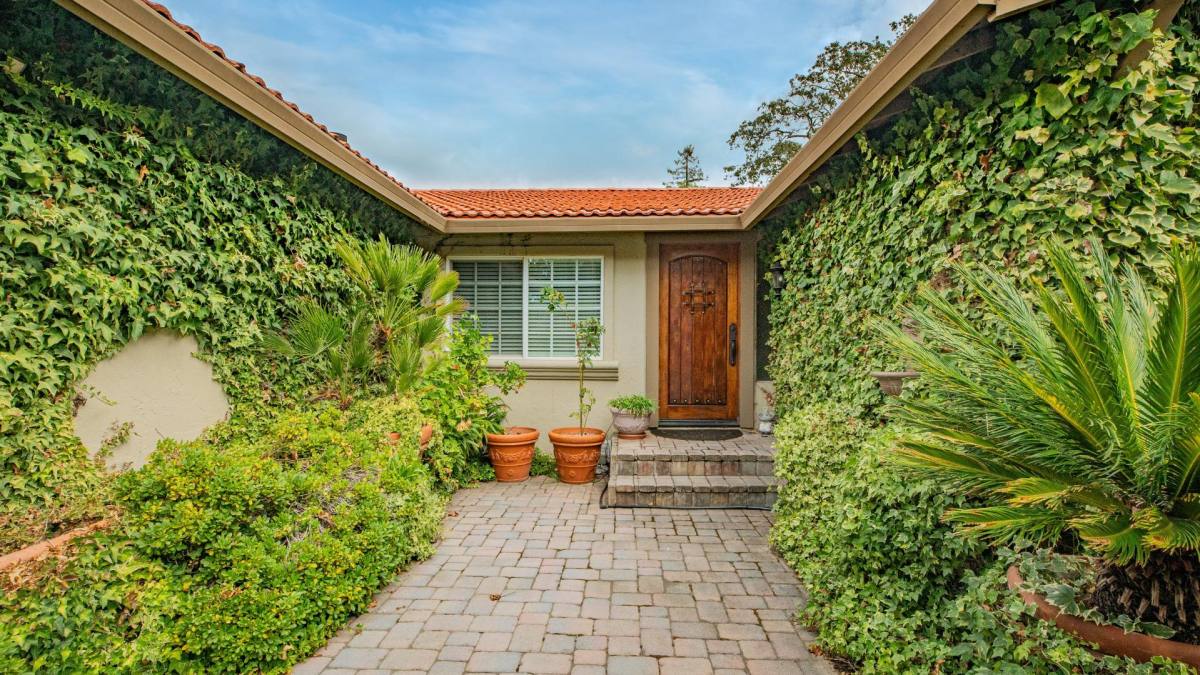 House for rent at 22 Greengate Court Ca 9, Santa Rosa, CA 95409