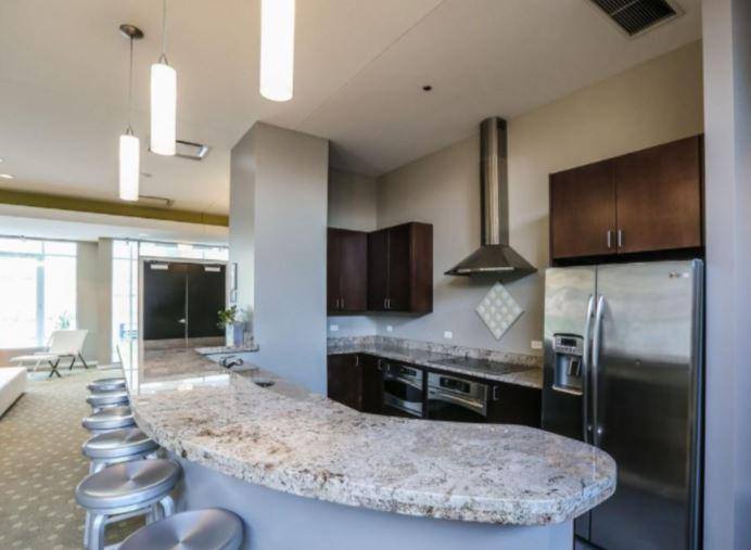 Apartment for rent at 900 S Clark St, Chicago, IL 60605