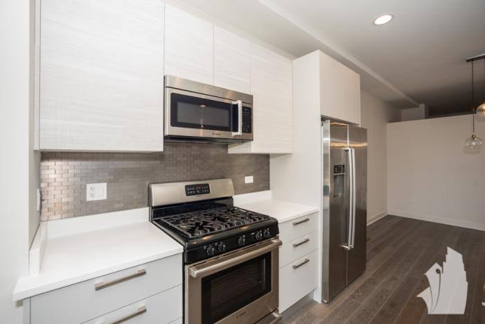 Apartment for rent at 858 N Franklin St #203, Chicago, IL 60610