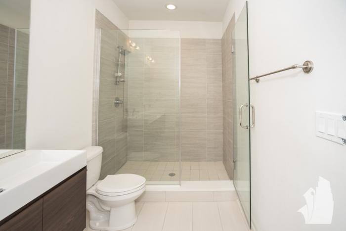 Apartment for rent at 858 N Franklin St #203, Chicago, IL 60610