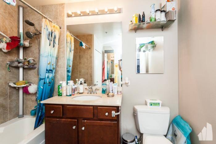 Condo for rent at 100 E 14th St #2608, Chicago, IL 60605