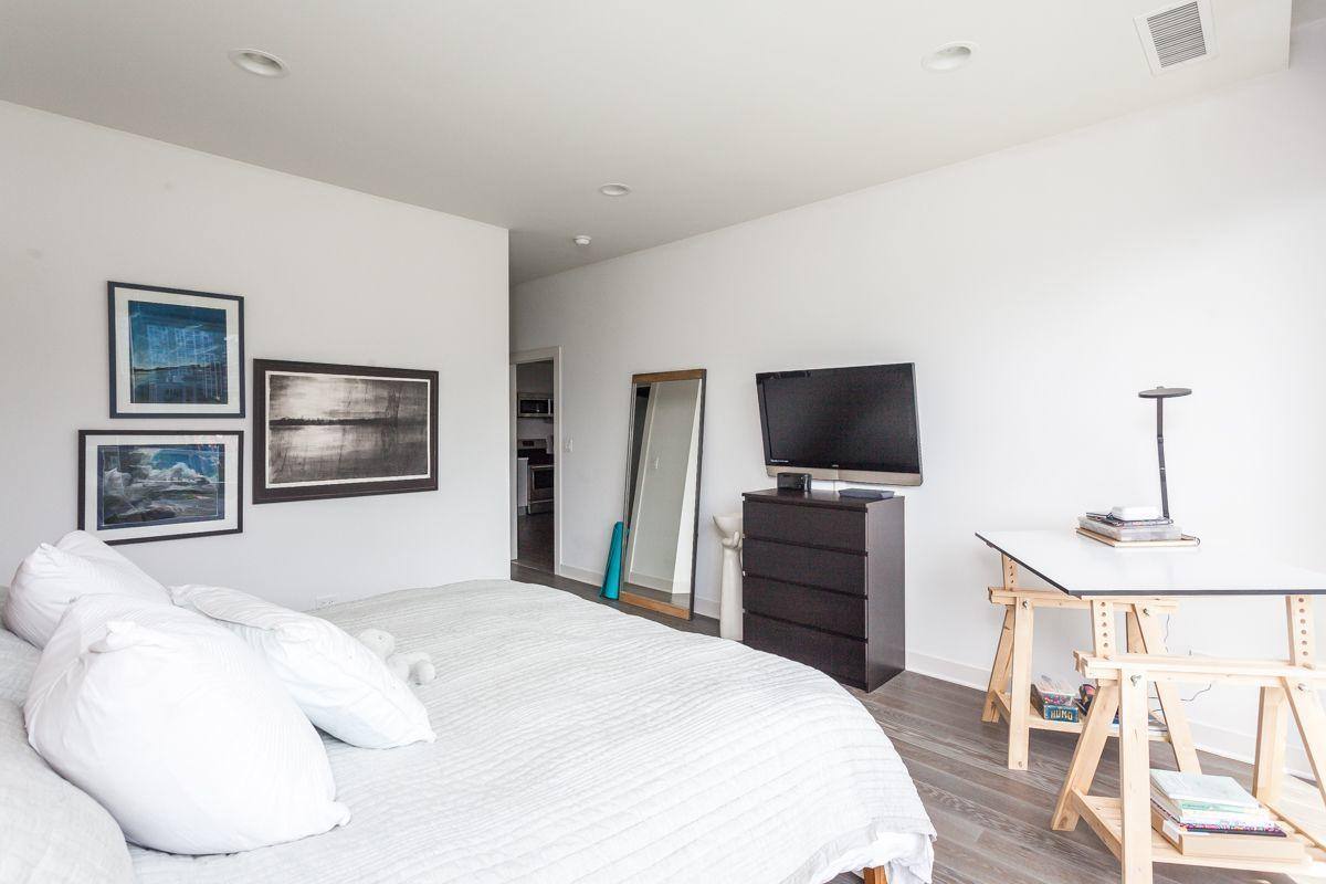 Apartment for rent at 858 N Franklin St #502, Chicago, IL 60610