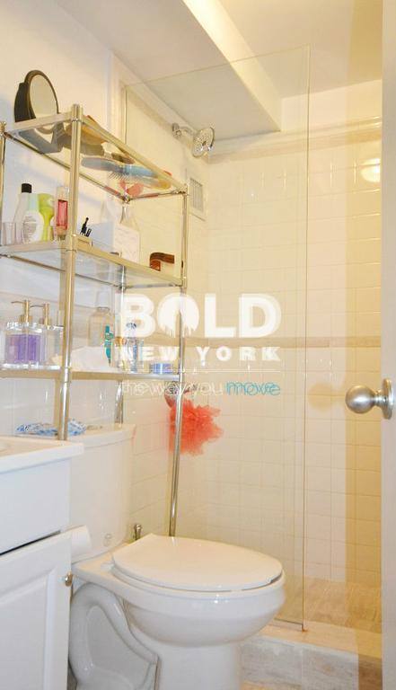 Apartment for rent at 340 E 90th St #3Z, New York, NY 10128