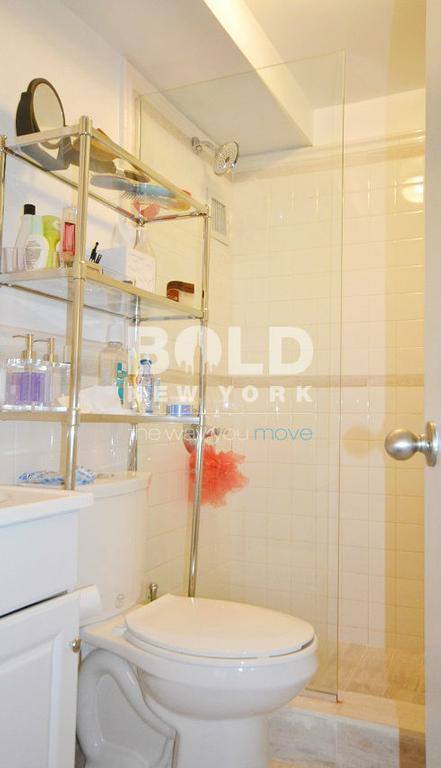 Apartment for rent at 340 E 90th St #3Z, New York, NY 10128