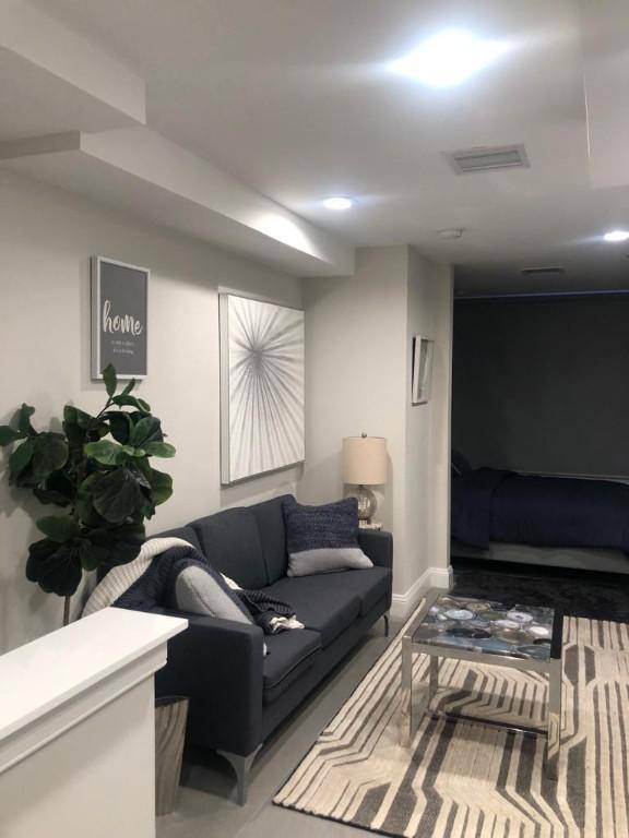 Apartment for rent at 168 E 100th St #101, New York, NY 10029