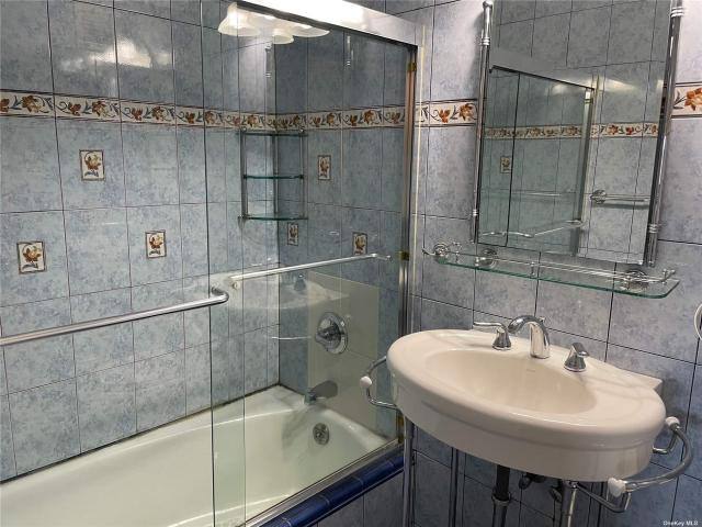 Apartment for rent at 119-49 Union Turnpike #9B, Forest Hills, NY 11375