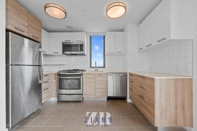 Apartment for rent at 626 Flatbush Ave #21D, Brooklyn, NY 11225