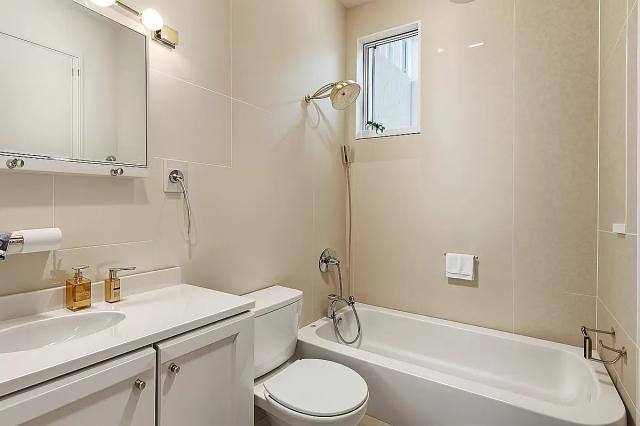 Apartment for rent at 10 Claver Place #3B, Brooklyn, NY 11238