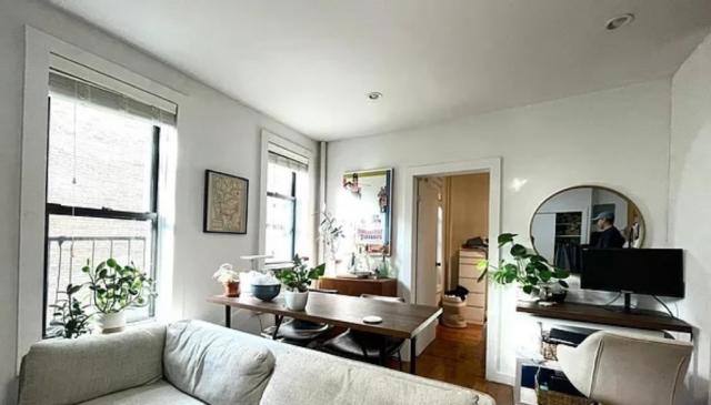 Apartment for rent at 160 Havemeyer #33, Brooklyn, NY 11211