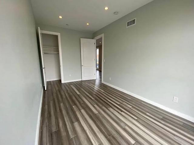 Apartment for rent at 313 52nd St #5B, Brooklyn, NY 11220