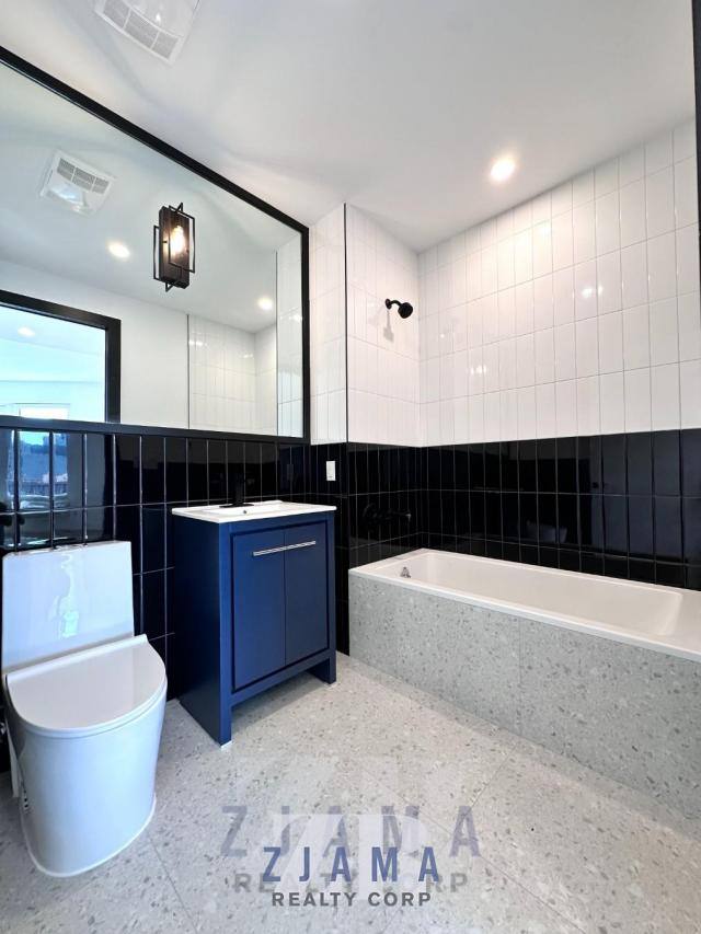 Apartment for rent at 1042 President St #6F, Brooklyn, NY 11225