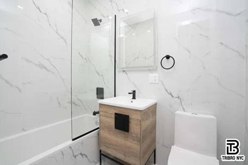 Apartment for rent at 215 S 4th St #2F, Brooklyn, NY 11211