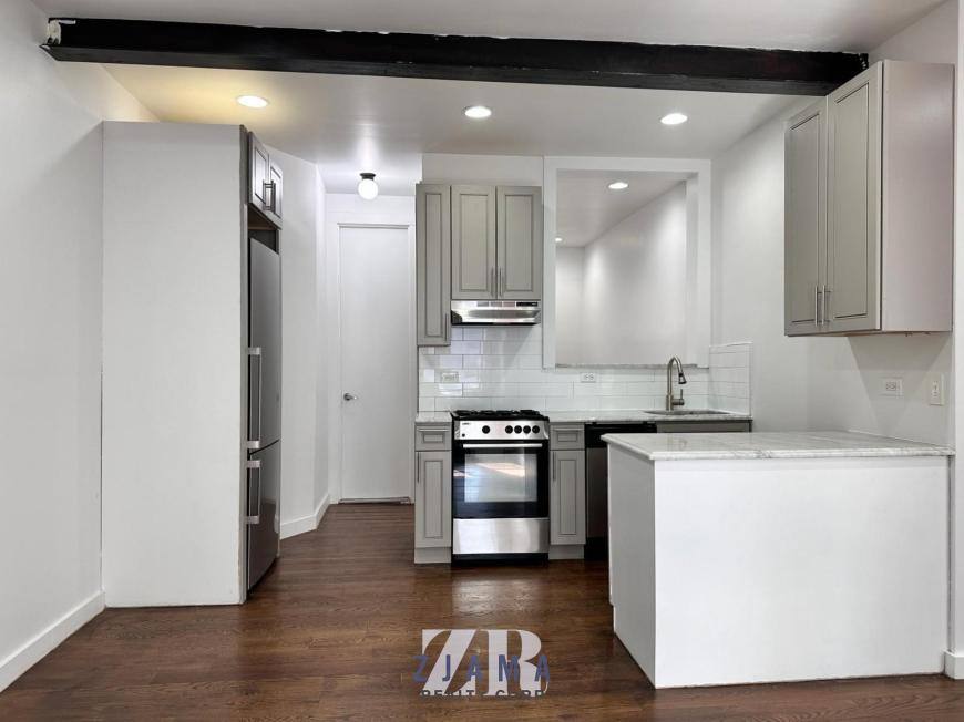 Apartment for rent at 410 Eastern Parkway #3K, Brooklyn, NY 11225
