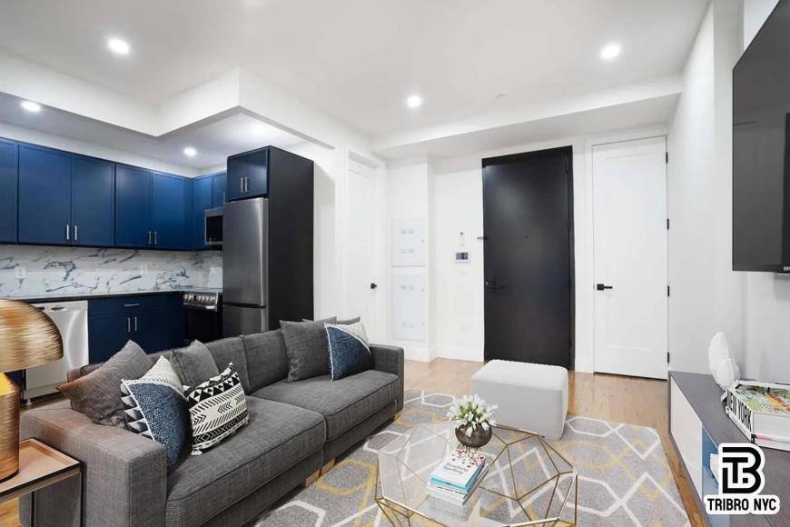 Apartment for rent at 215 S 4th St #2R, Brooklyn, NY 11211