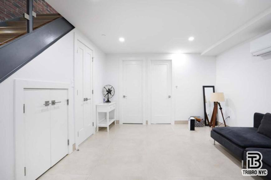 Apartment for rent at 13 N Elliott Place #4E, Brooklyn, NY 11205