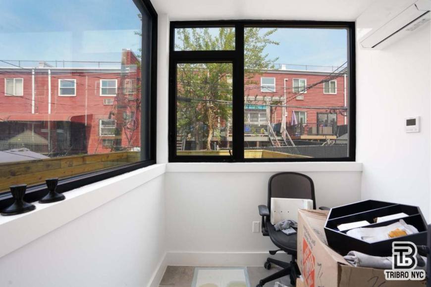 Apartment for rent at 13 N Elliott Place #4E, Brooklyn, NY 11205