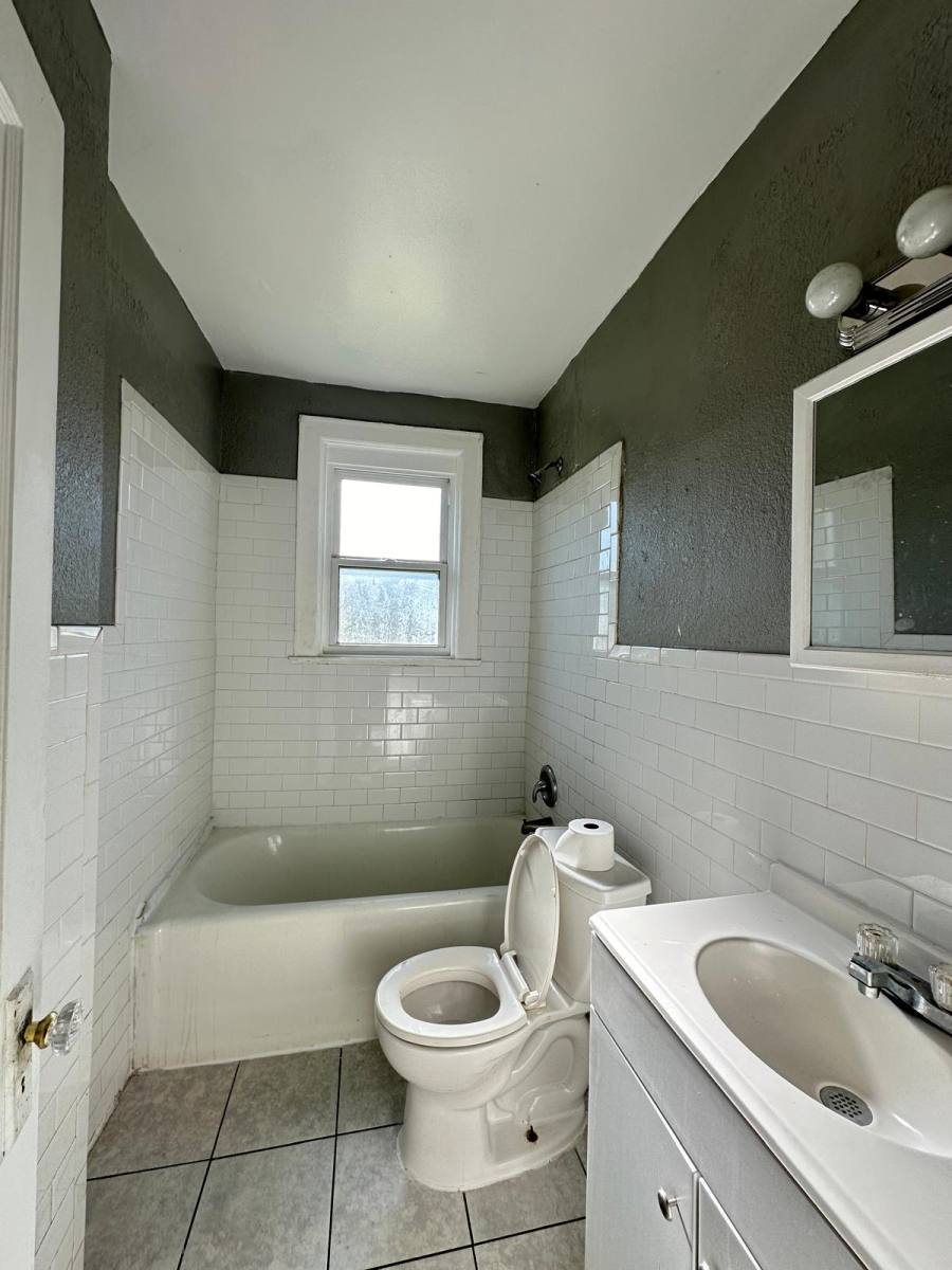 Apartment for rent at 29 W 18th St #1F, Jacksonville, FL 32206