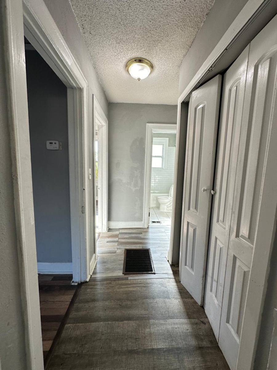 Apartment for rent at 29 W 18th St #1F, Jacksonville, FL 32206