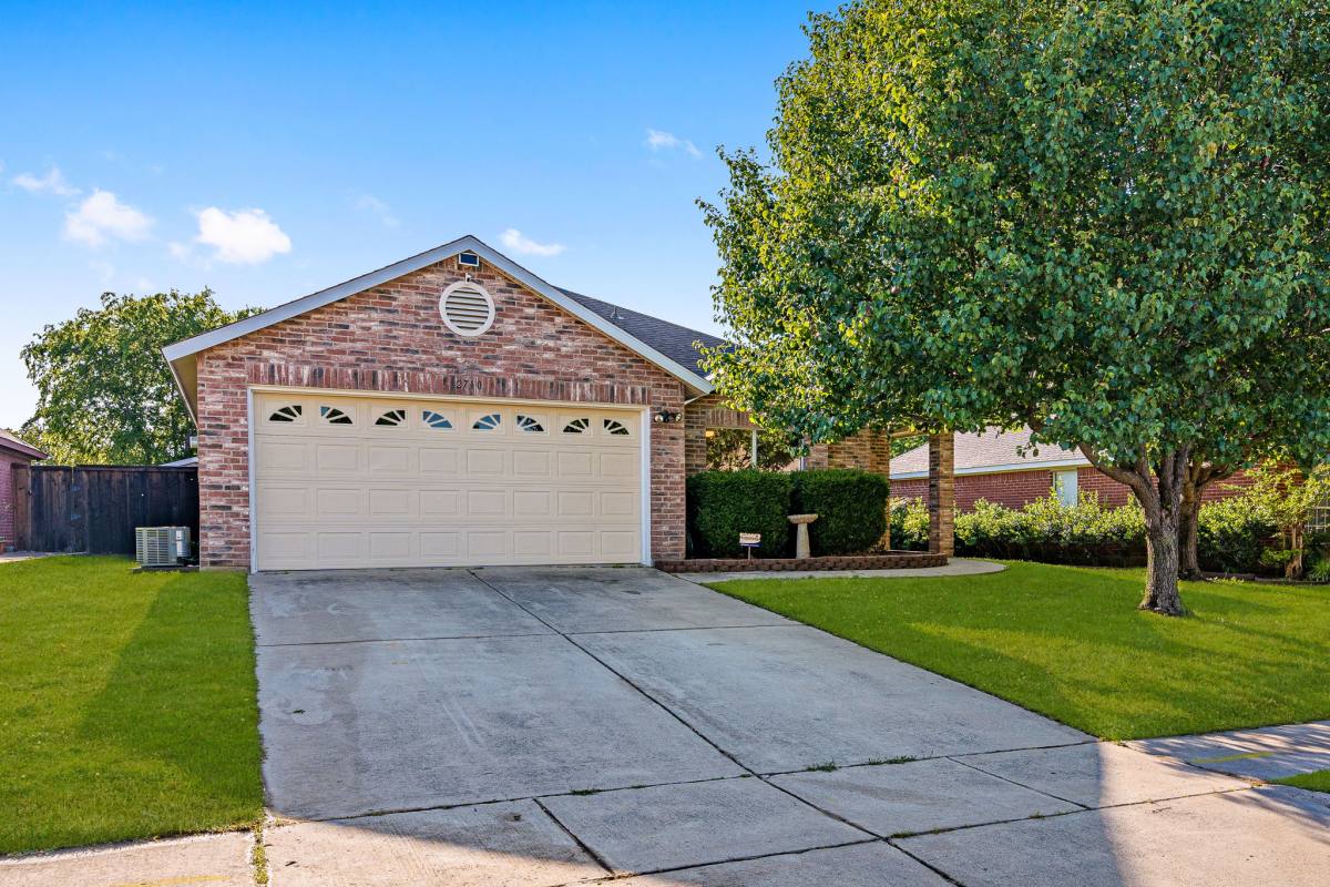 House for rent at 2710 Stone Creek Lane, Denton, TX 76210