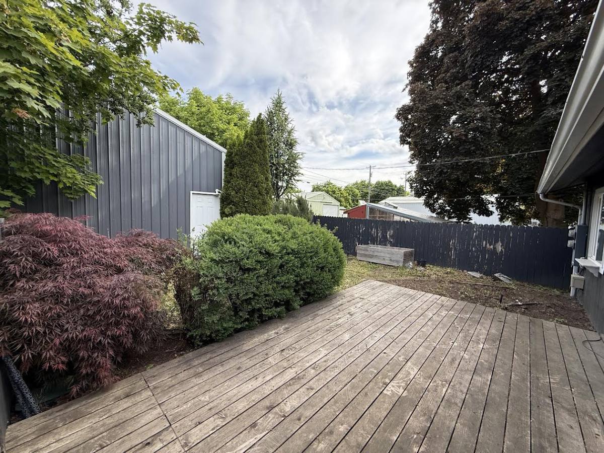 Townhouse for rent at 307 E 4th Ave, Post Falls, ID 83854