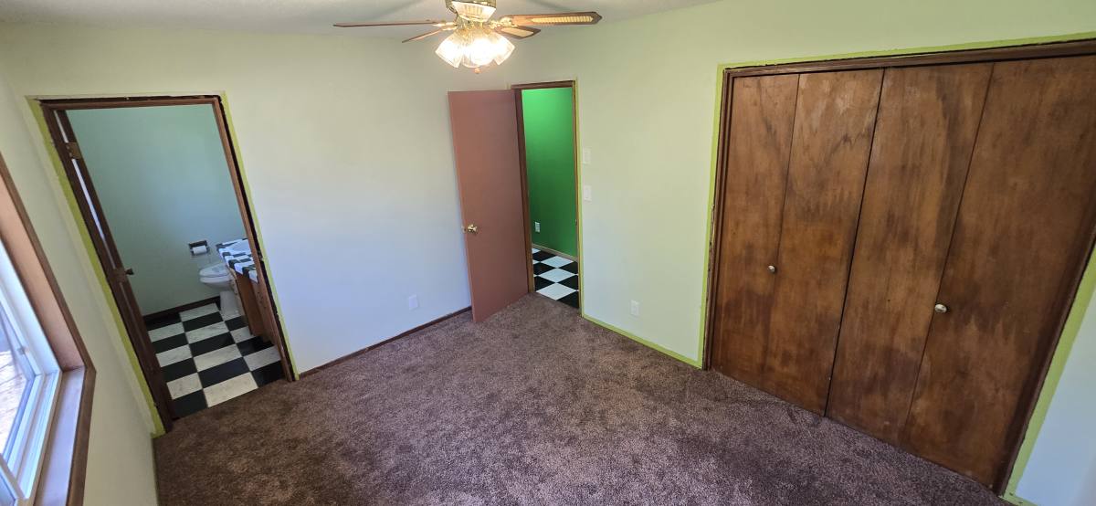 House for rent at 637 SE Commerce St, Madras, OR 97741