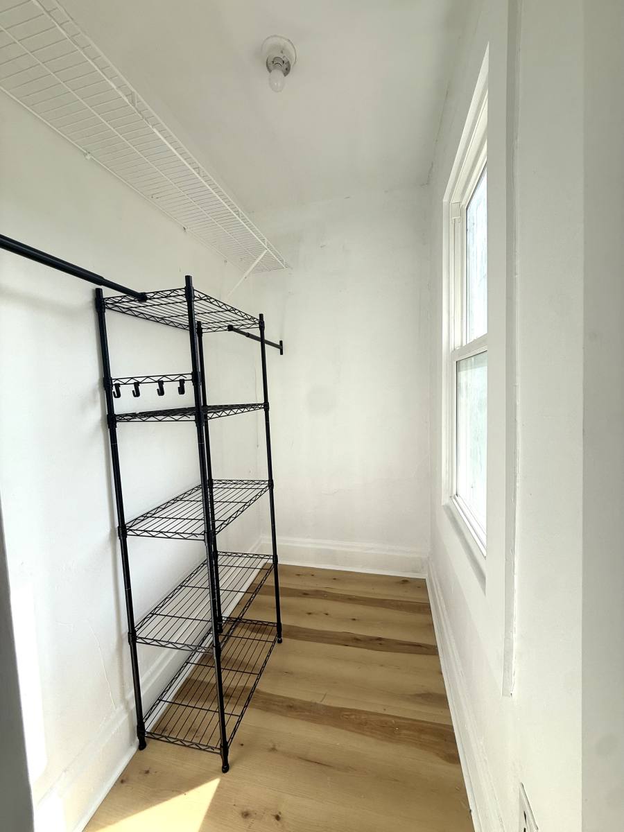 House for rent at 2859 Marshall Ave, Cincinnati, OH 45225