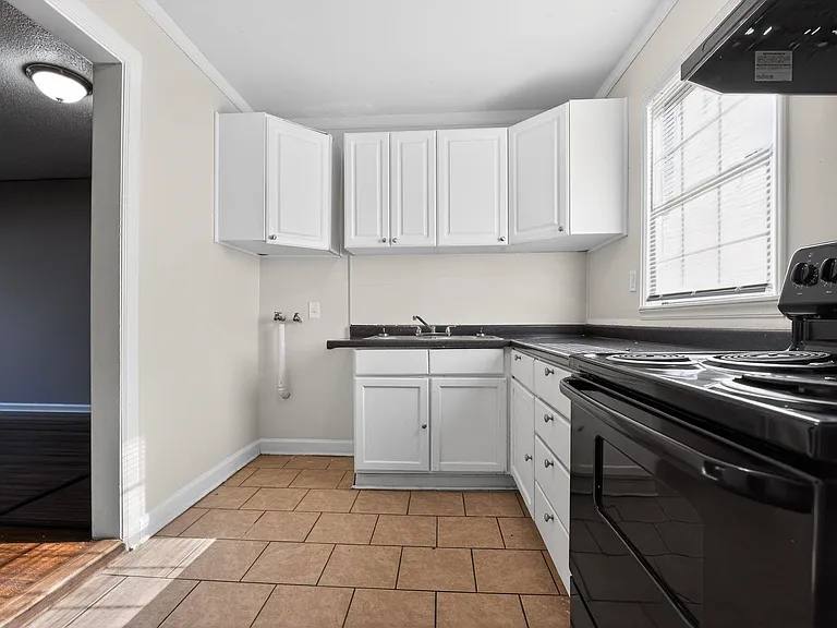 House for rent at 3649 McDuff Ave, Memphis, TN 38111