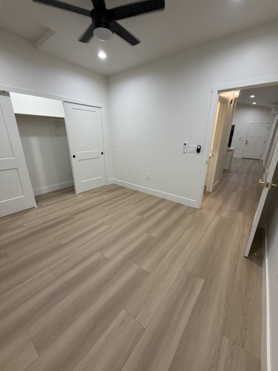 Townhouse for rent at 746 7th Ave #2, Sacramento, CA 95818