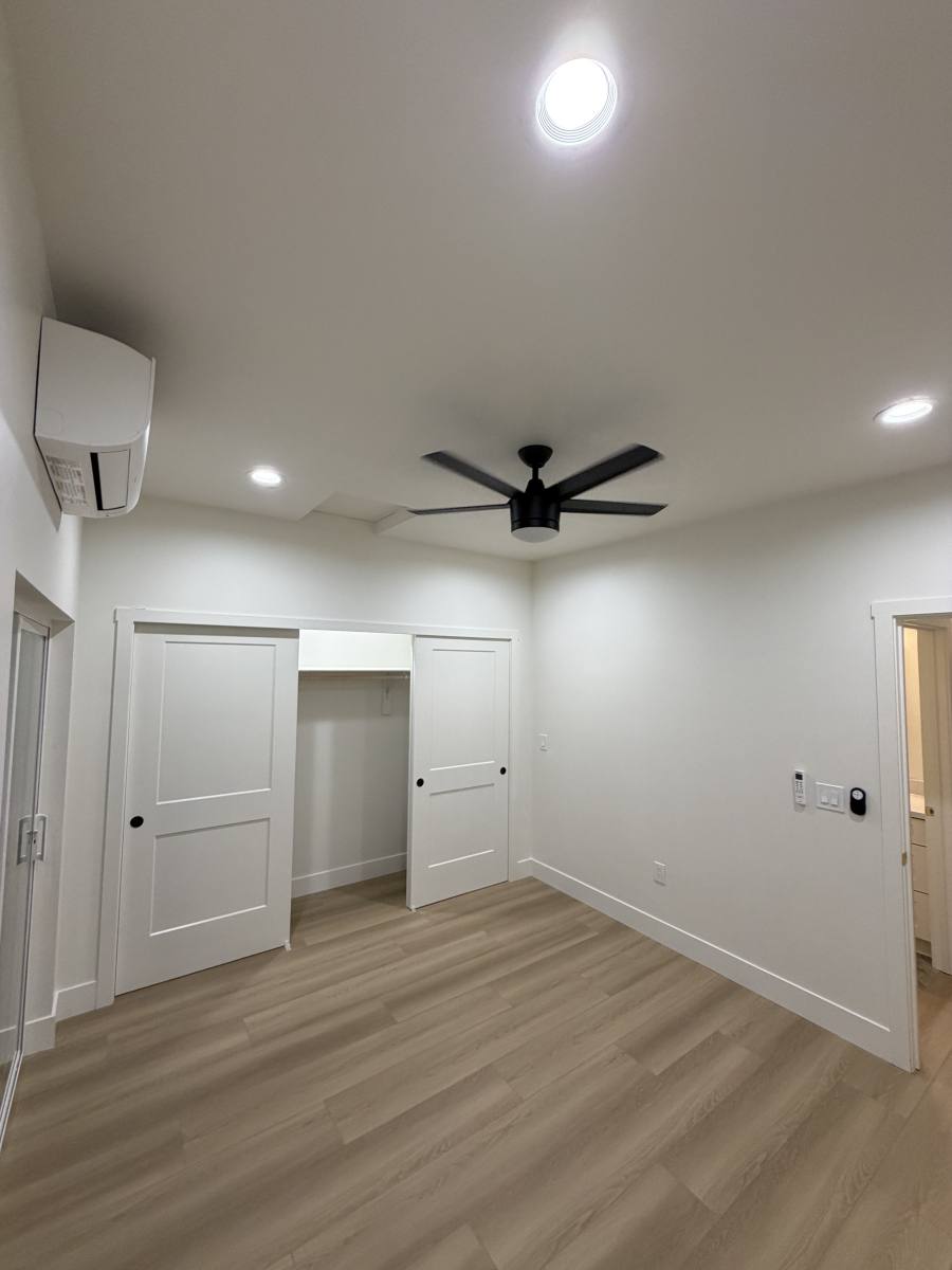 Townhouse for rent at 746 7th Ave #2, Sacramento, CA 95818