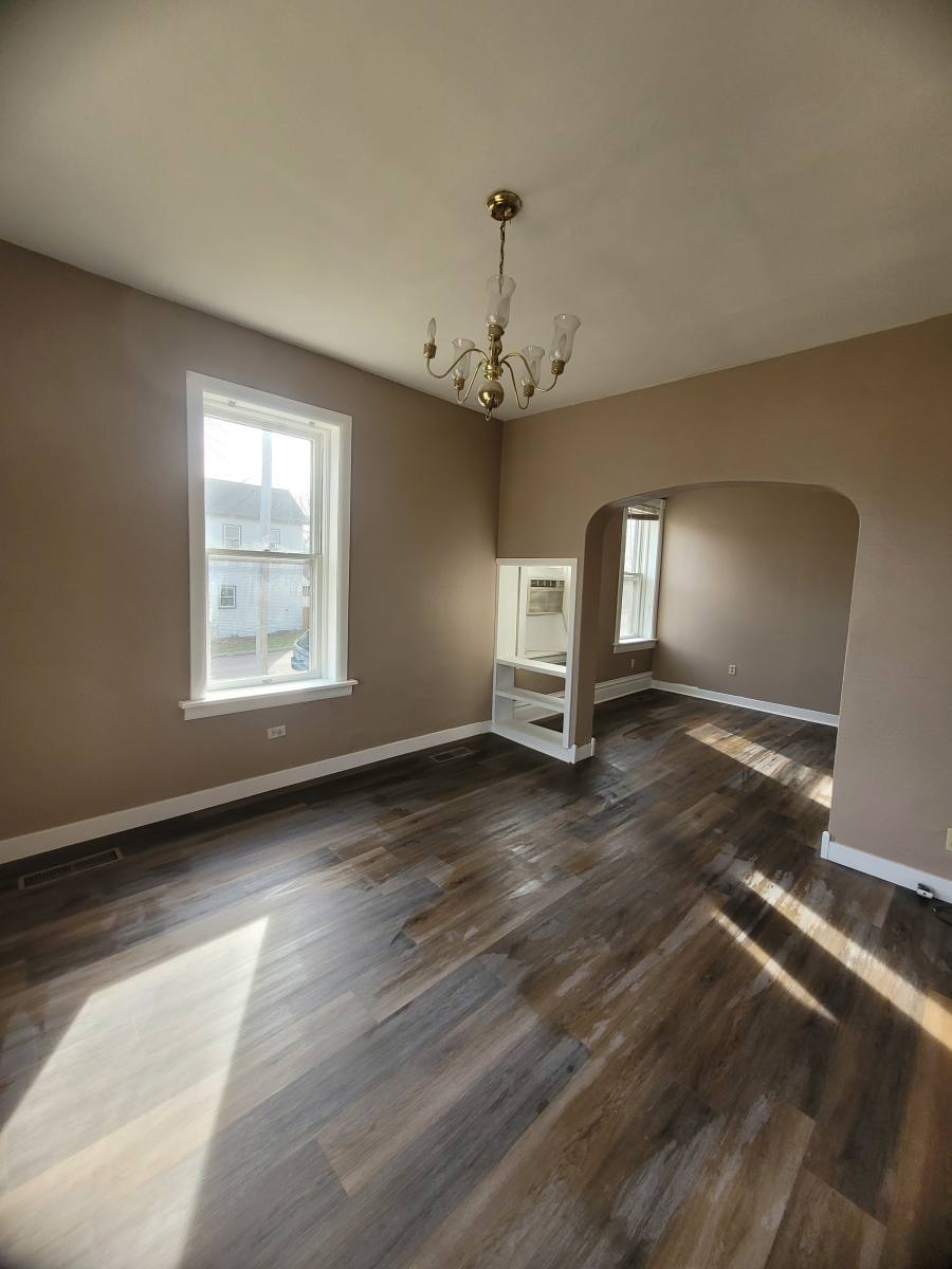 Apartment for rent at 2905 Burden St, Dubuque, IA 52001