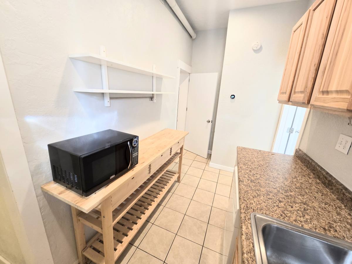 Townhouse for rent at 833 S Edison St, Salt Lake City, UT 84111
