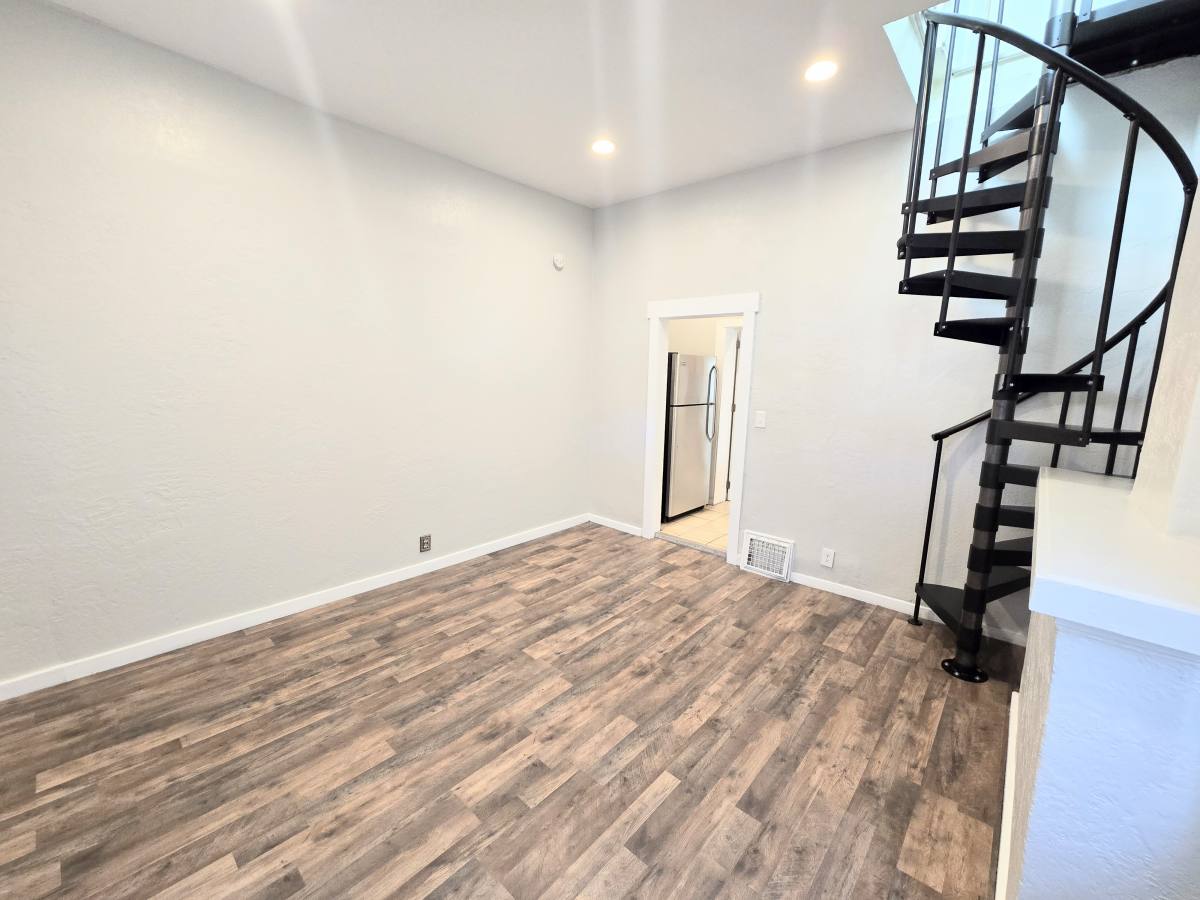Townhouse for rent at 833 S Edison St, Salt Lake City, UT 84111