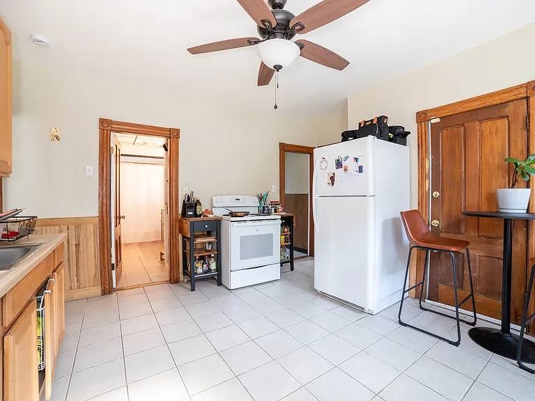 Apartment for rent at 74 Green Hill Parkway, Worcester, MA 01605