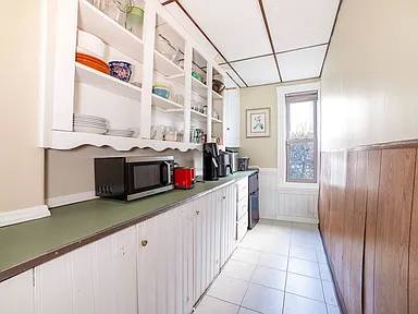 Apartment for rent at 74 Green Hill Parkway, Worcester, MA 01605