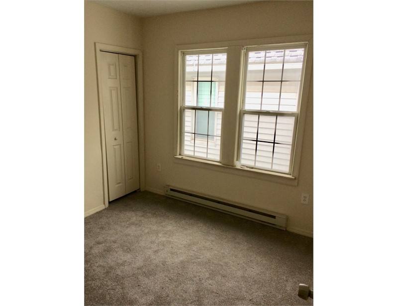 Apartment for rent at 1459 Ridgewood Ave #2, Lakewood, OH 44107