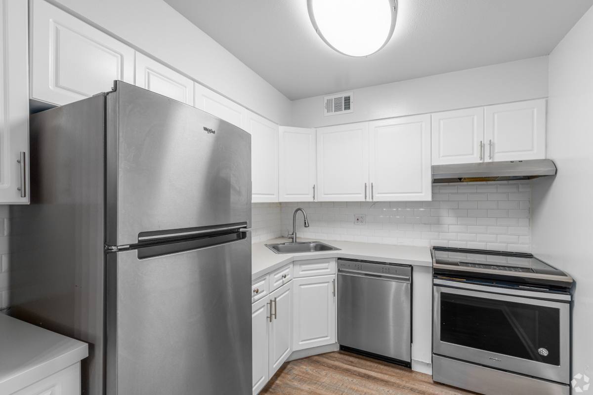 Apartment for rent at Foxwood, 15 Fox Hall, Newark, DE 19711