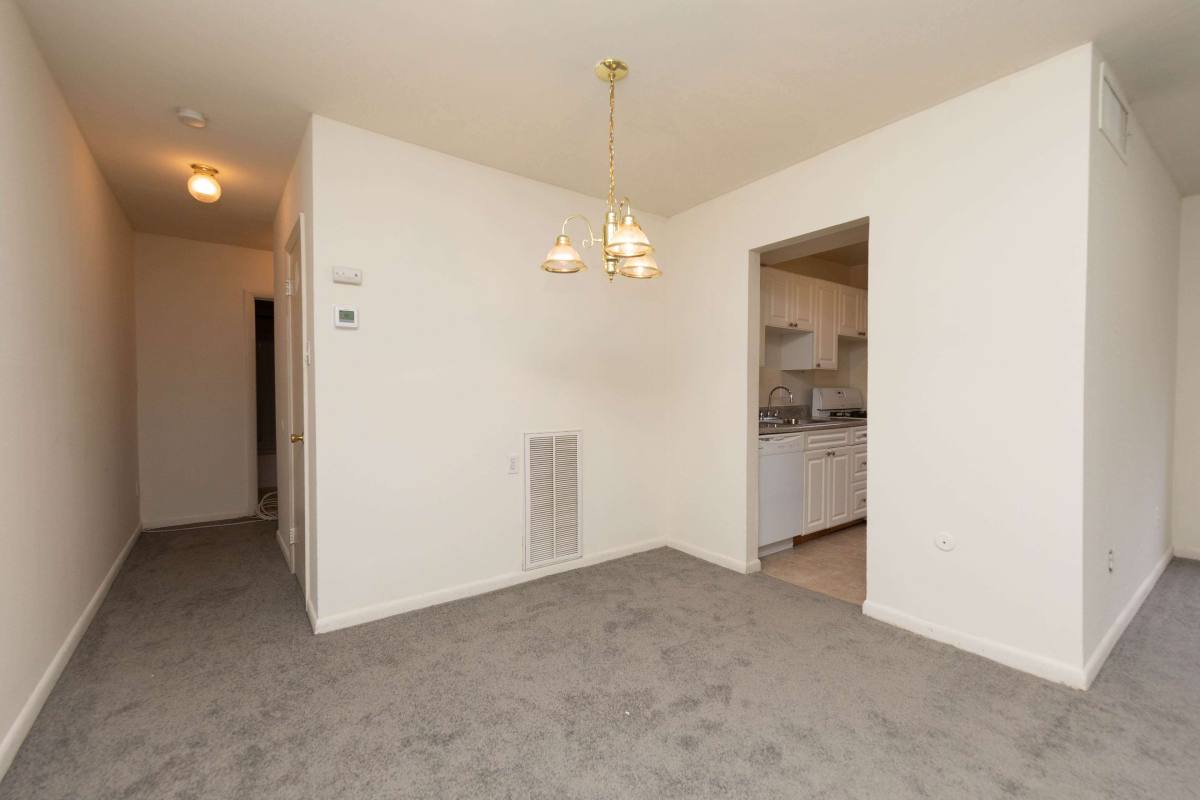 Apartment for rent at Waterford, 1925 Lawerence Rd, Havertown, PA 19083