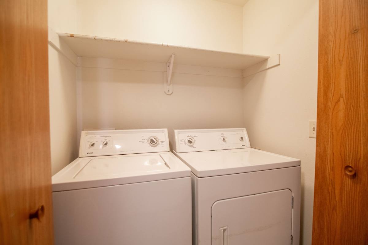 Apartment for rent at Terrace Pointe, 425 Calgary Ave, Bismarck, ND 58503