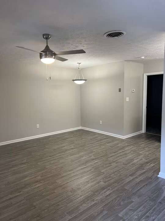 Apartment for rent at Arbor Terrace, 50 Chateau Dr, Rome, GA 30161