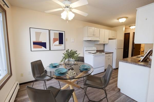 Apartment for rent at Como Park, 1405 Jessamine Ave W #208, Saint Paul, MN 55108