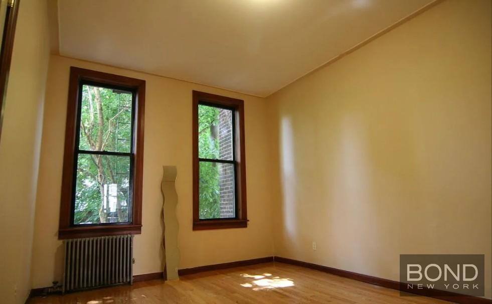 Apartment for rent at 100 Cornelia St #3, Brooklyn, NY 11221
