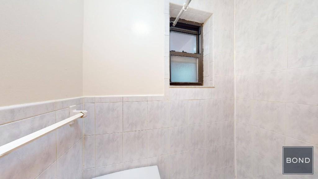 Apartment for rent at 118 W 83rd St #3C, New York, NY 10024