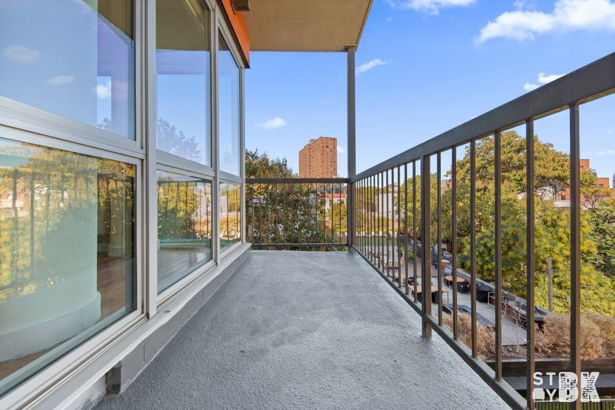 Apartment for rent at 333 Greene Ave #C5, Brooklyn, NY 11238