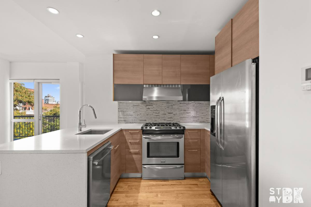Apartment for rent at 333 Greene Ave #C5, Brooklyn, NY 11238