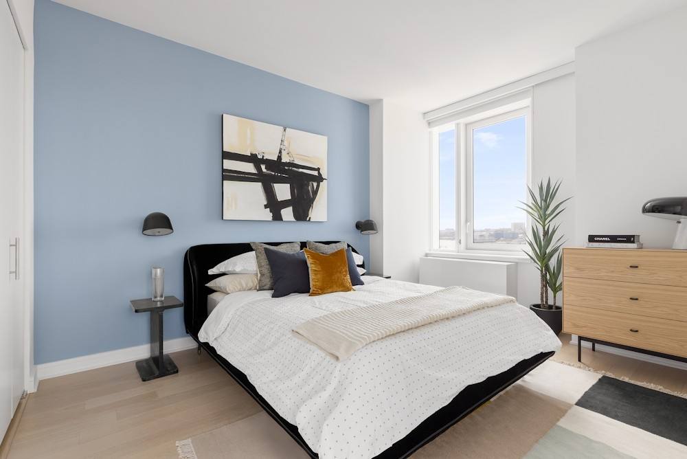 Condo for rent at 555 W 38th St #4104, New York, NY 10018