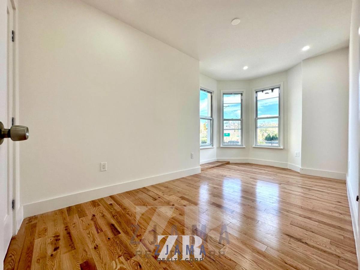 Apartment for rent at 936 4th Ave #2, Brooklyn, NY 11232