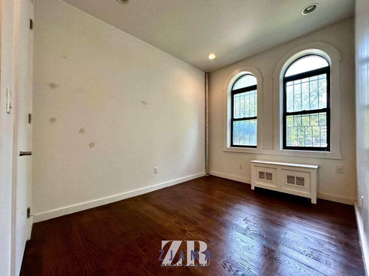 Apartment for rent at 410 Eastern Parkway #1C, Brooklyn, NY 11225