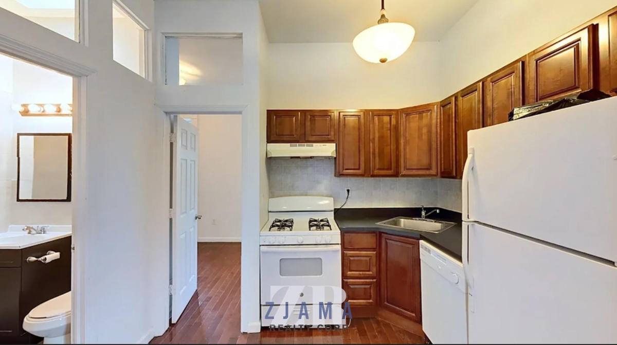 Apartment for rent at 68 Putnam Ave #6, Brooklyn, NY 11238
