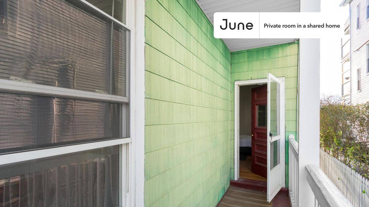 Apartment for rent at 106 Beacon St, Somerville, MA 02143