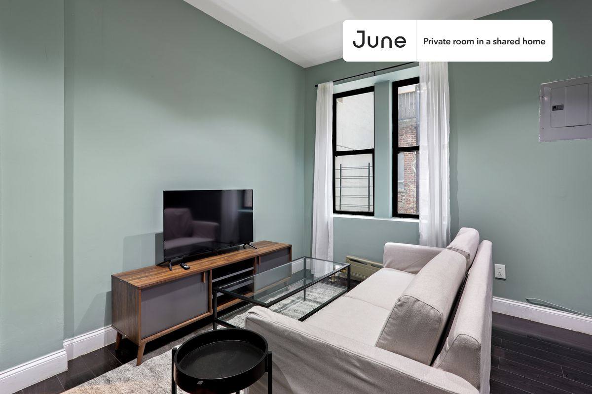 Apartment for rent at 23 E 109th St, New York, NY 10029